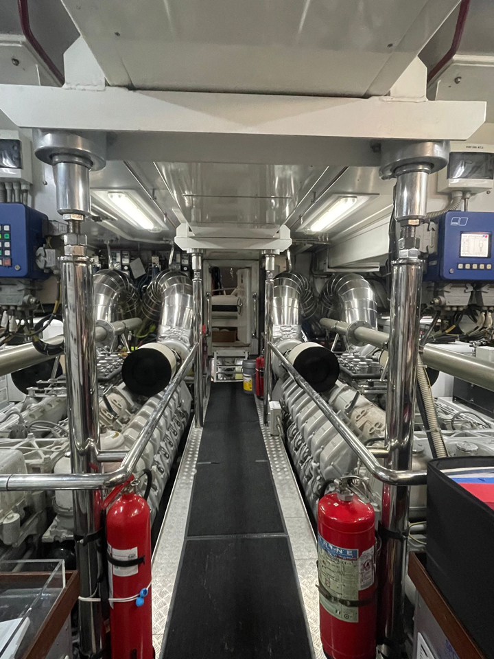 agy-marine-ana-makine-bakim-onarim-3